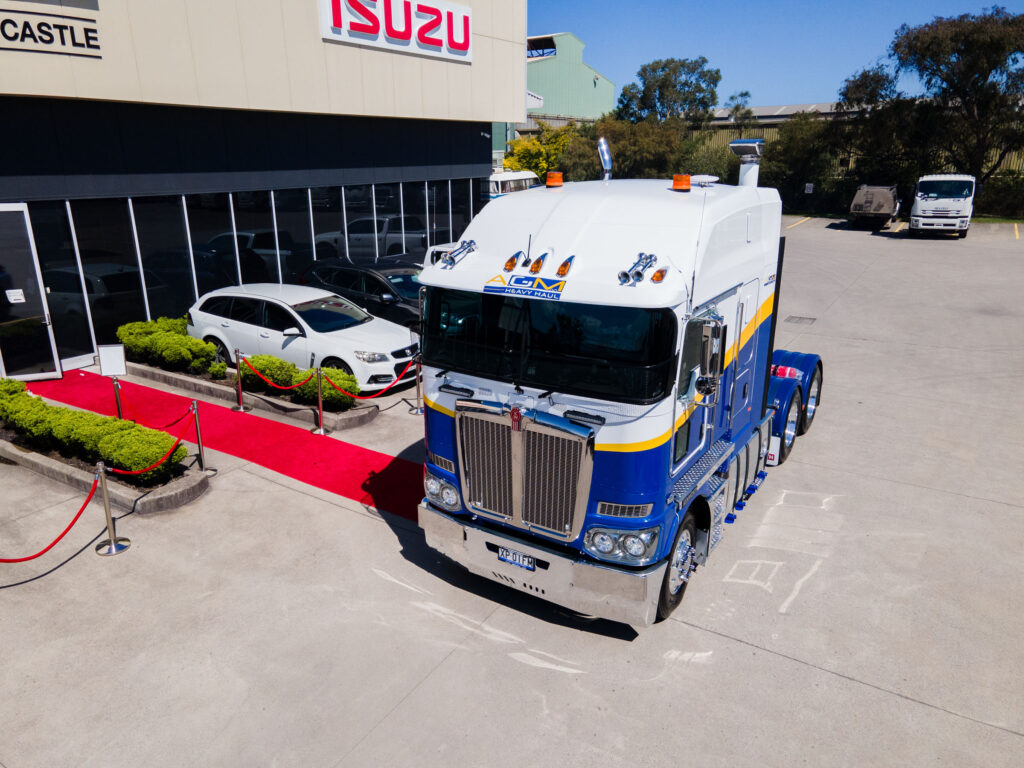 Groundlvl - AGM Kenworth Delivery - 018 - WebRes