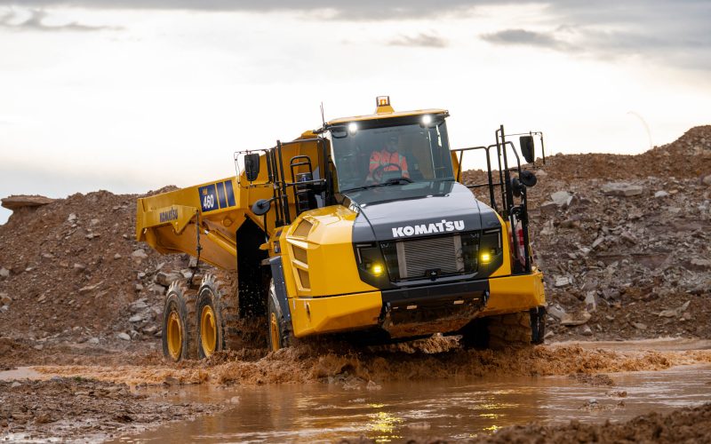 KOMATSU HM460-6-16